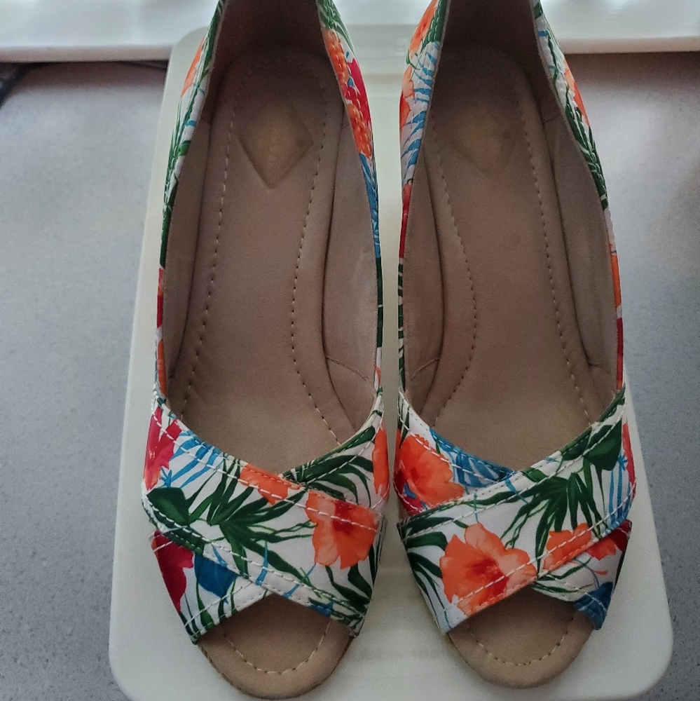 Women's Shoes